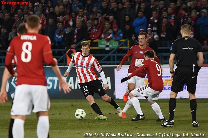 2016-12-10_Wisla_Krakow-Cracovia_5009_720