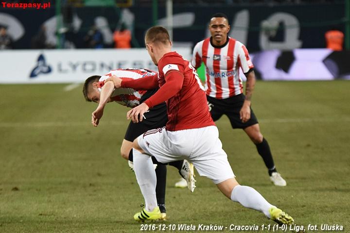 2016-12-10_Wisla_Krakow-Cracovia_5035_720