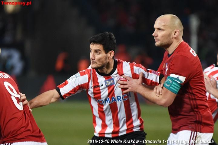 2016-12-10_Wisla_Krakow-Cracovia_5090_720