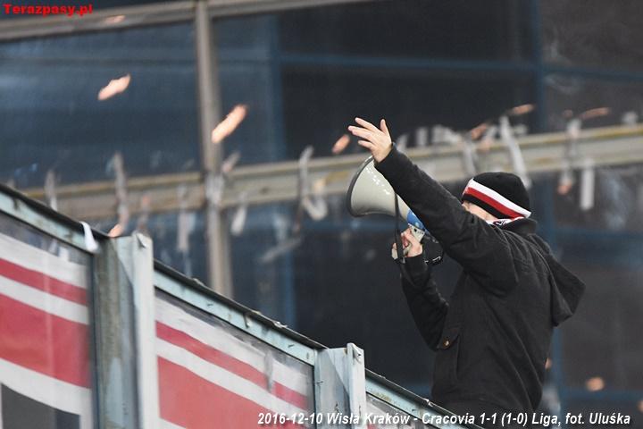 2016-12-10_Wisla_Krakow-Cracovia_5103_720