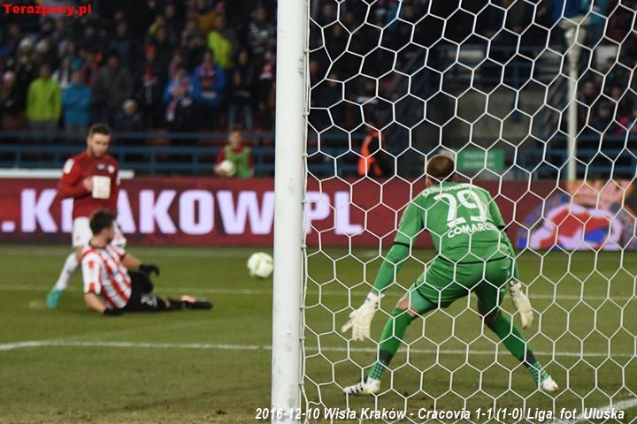 2016-12-10_Wisla_Krakow-Cracovia_5233_720