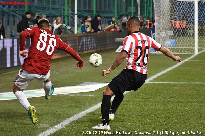2016-12-10_Wisla_Krakow-Cracovia_5247_720