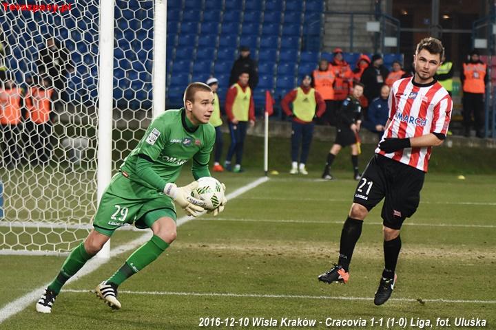 2016-12-10_Wisla_Krakow-Cracovia_5250_720