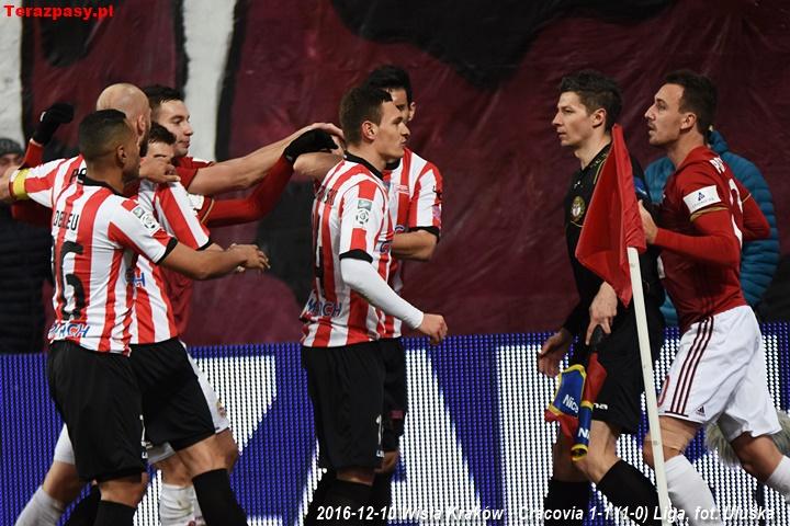 2016-12-10_Wisla_Krakow-Cracovia_5465_720