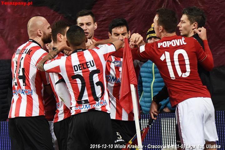 2016-12-10_Wisla_Krakow-Cracovia_5468_720