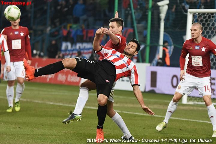 2016-12-10_Wisla_Krakow-Cracovia_5644_720