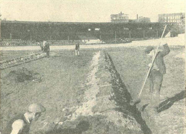 1945-10-cracovia-zakladanie-drenow
