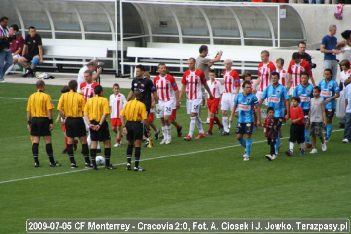 2009-07-05-monterrey-cracovia-2-0