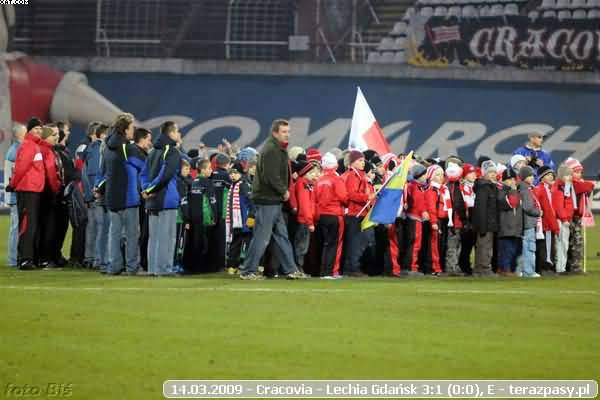 2009-03-14-oe-cracovia-lechia-b-250_600