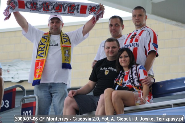 2009-07-05-monterrey-cracovia-26
