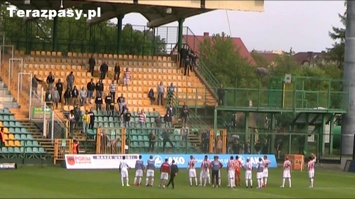 leczna-cracovia-2015-05-16-kibice