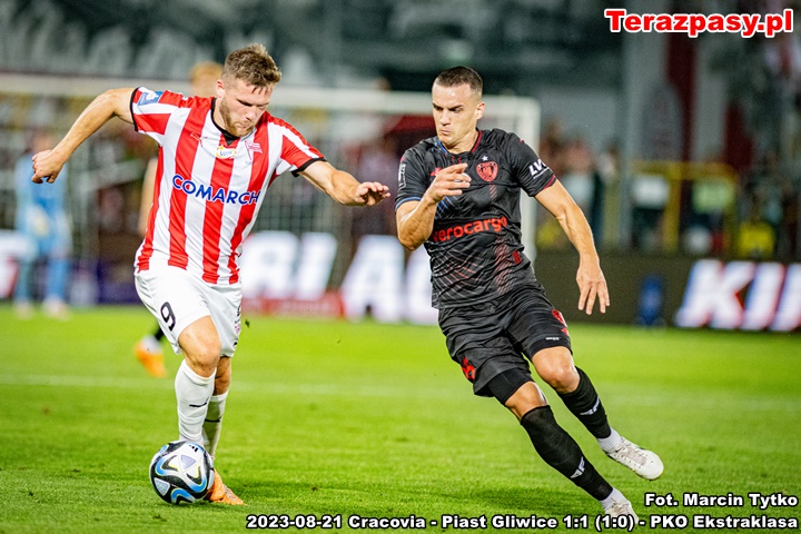 piast 2023-08-21 Cracovia - Piast Gliwice 33- Tytko (2)