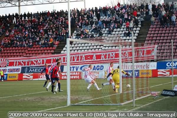 2009-02-28-oe-cracovia-piast-u-014_600
