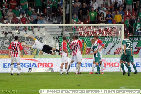 2009-08-01-e-slask.wroclaw-cracovia-b-415_600