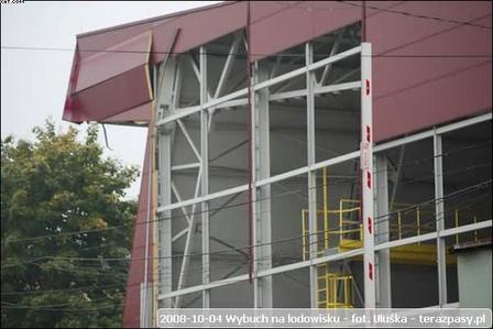 2008-10-04-eksplozja-hala-hokejowa-u-11_600
